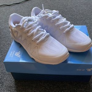 Varsity Spirit- Cheer shoes